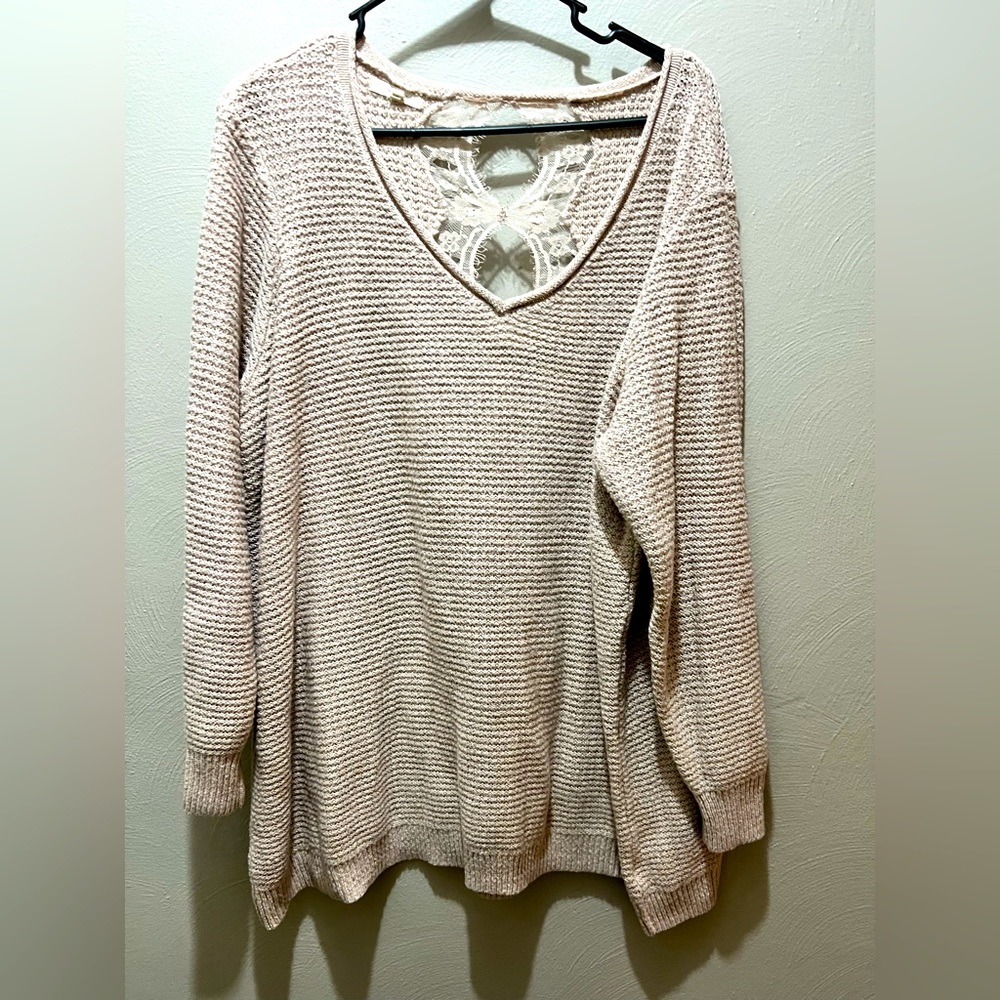 Maurices Light pink Size 3 3x 22,24 Lace back sweater tunic